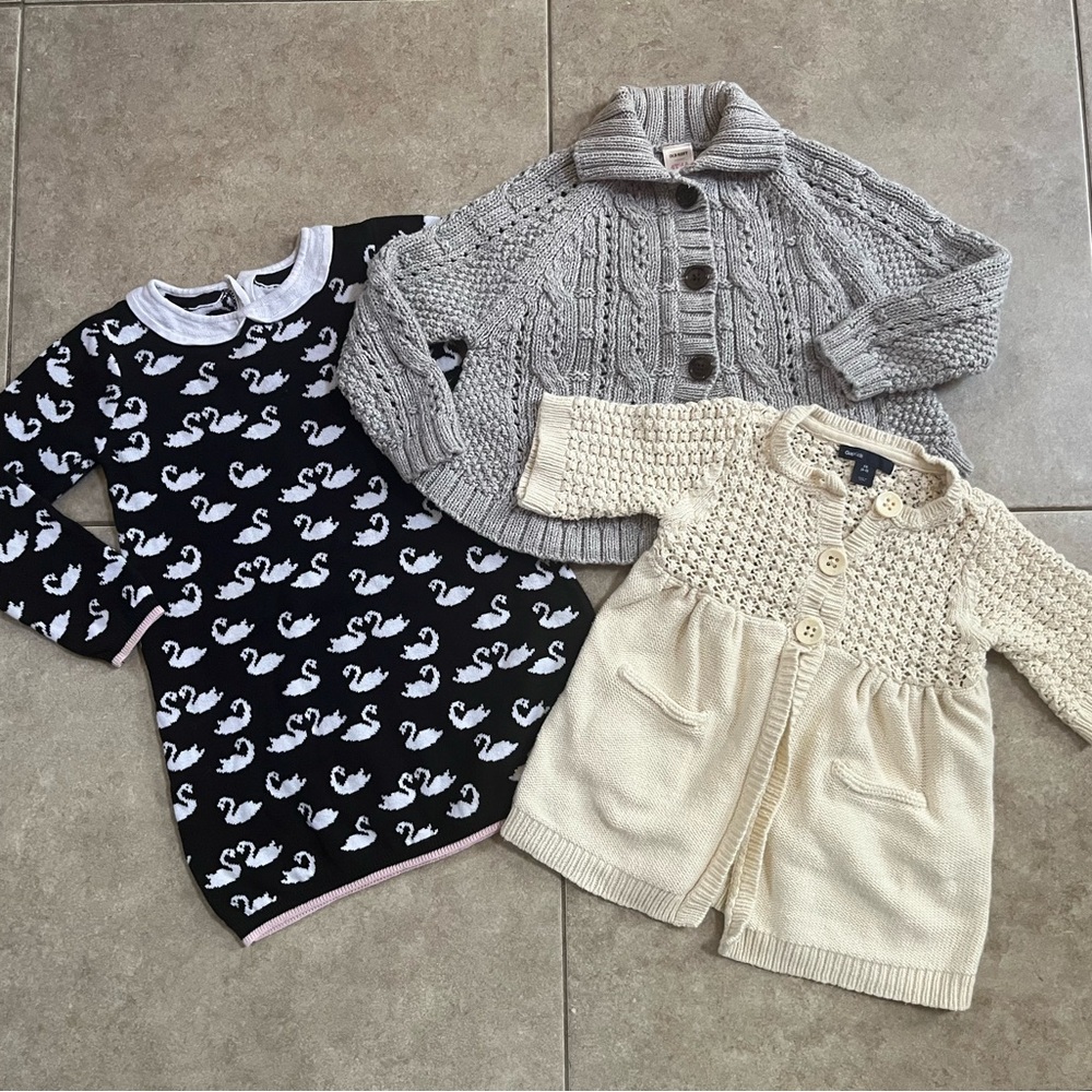 Lot Of 3 Girls XS 4T Cloths Knit Cardigans Swan Dress